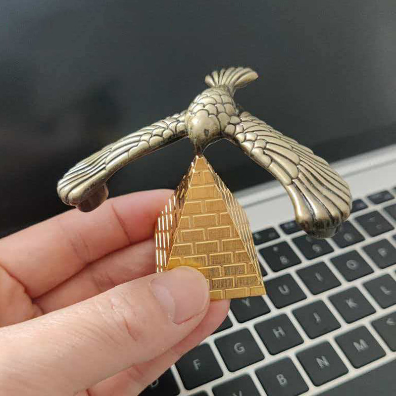 Metal Balancing Bird with Pyra - đánh giá và giá Office Technologies